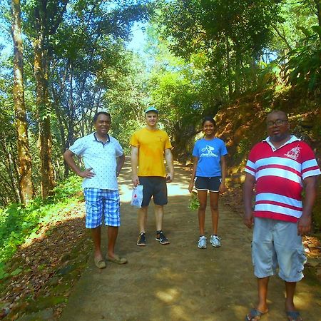 Sapphire Holiday Resort Ratnapura Eksteriør bilde