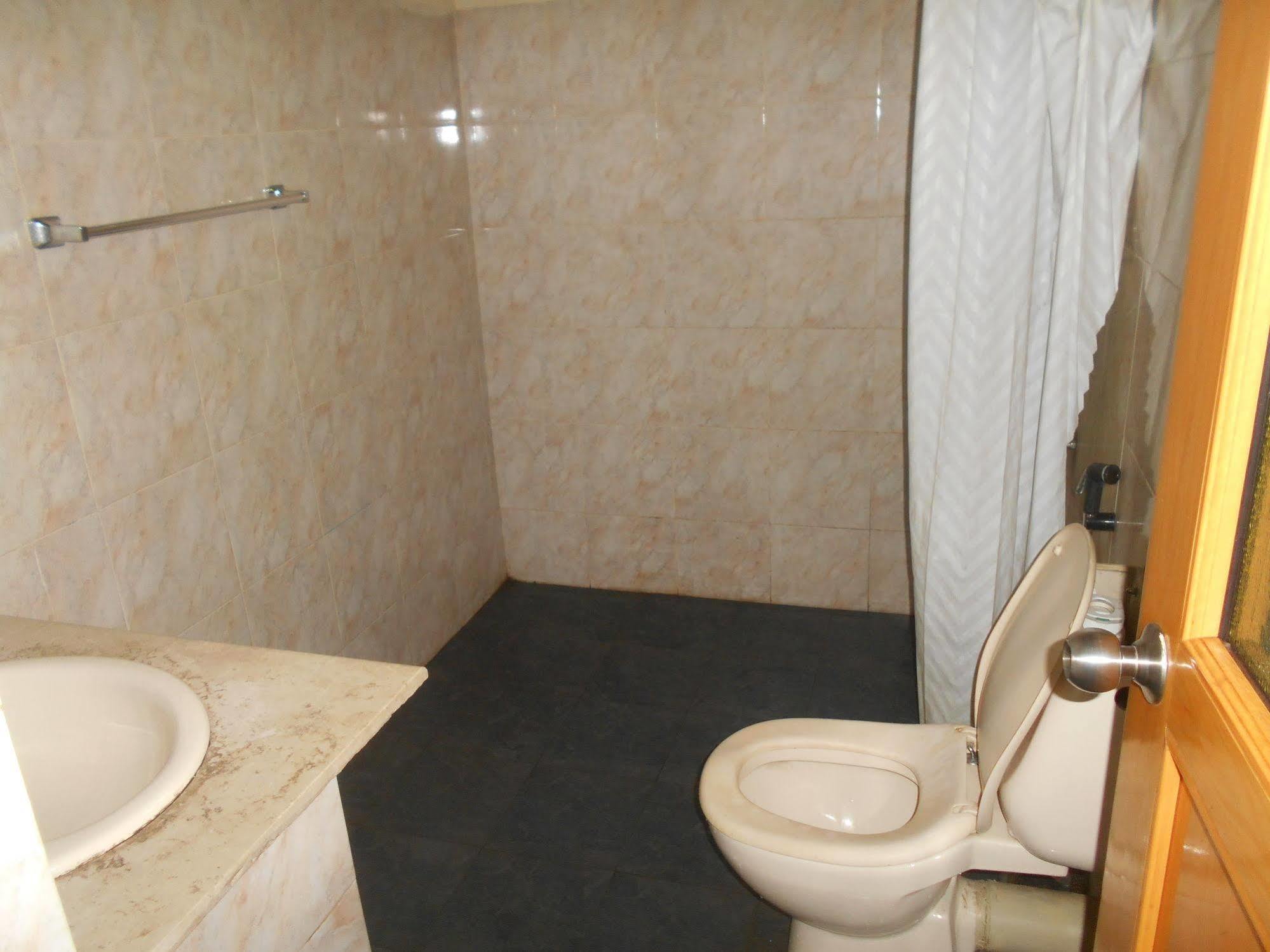 Sapphire Holiday Resort Ratnapura Eksteriør bilde
